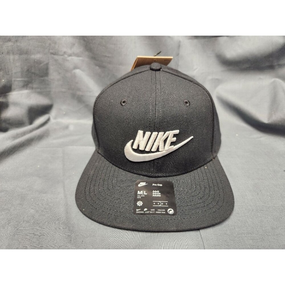 Nike Men's Dri-Fit Pro Structured Futura Cap Black Size M/L NEW WITH TAGS!